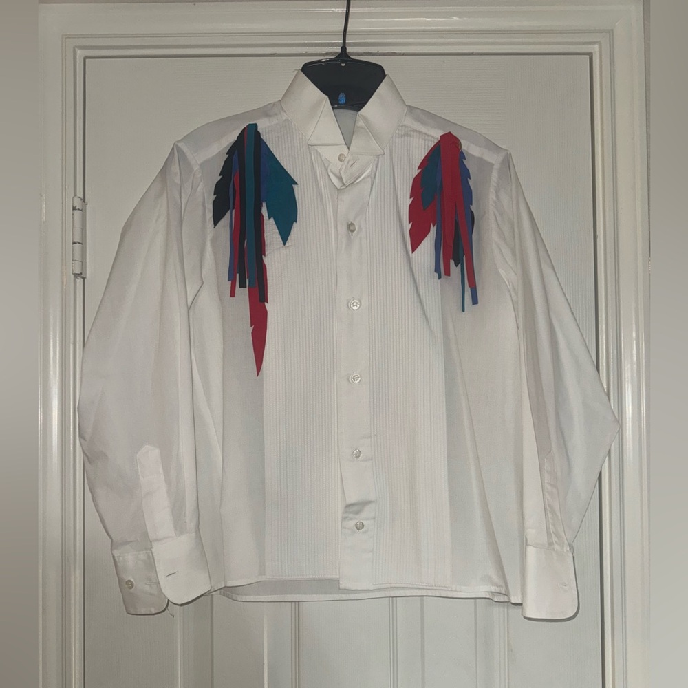 Vintage Western White Shirt with Red and Blue Feather Accents